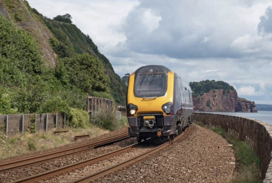Telent and Purple Transform to improve safety and performance of UK railways